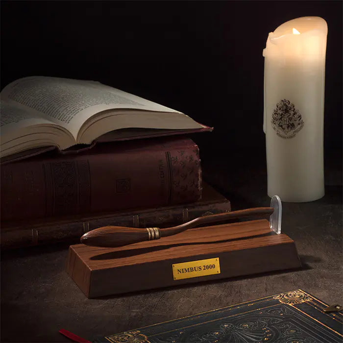 Harry Potter Nimbus 2000 Floating Pen Desk Toy